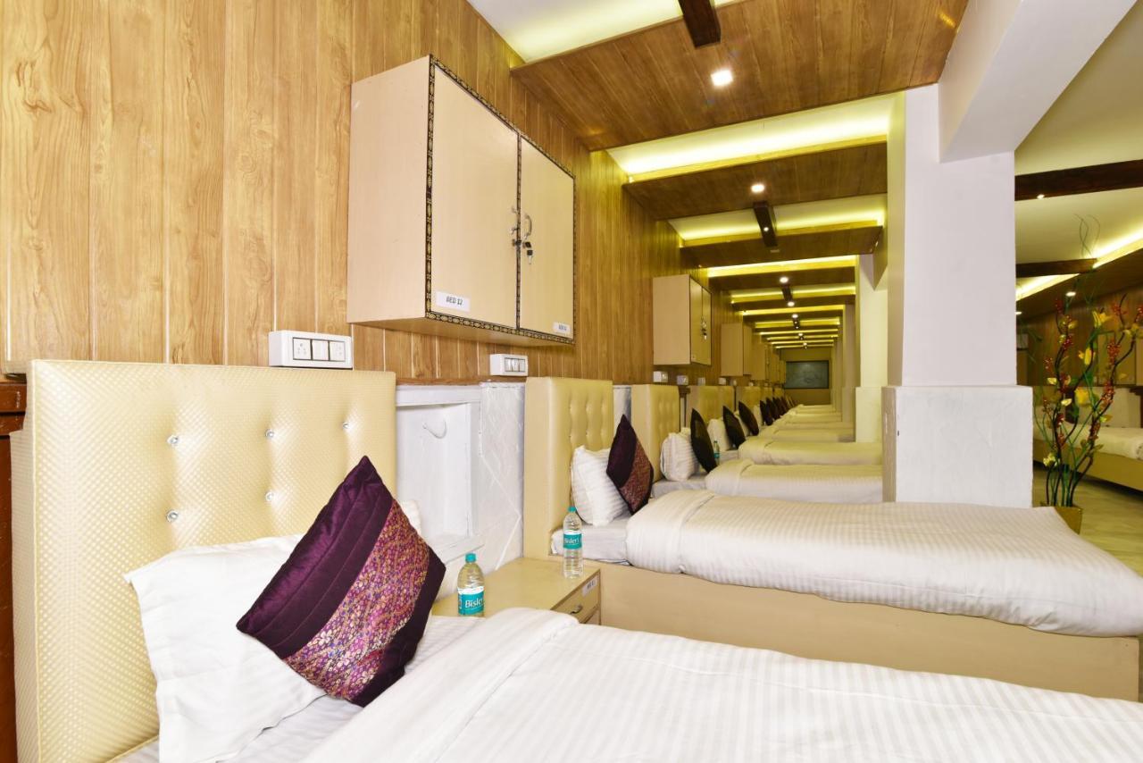 Hk Backpackers-Luxury Rooms & Dormitory Amritsar Exterior photo